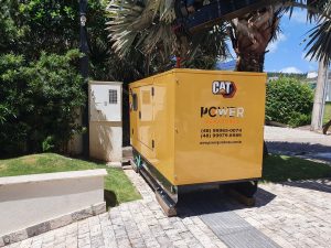 Saiba se vale a pena investir em um backup de energia para condomínios, especialmente com geradores